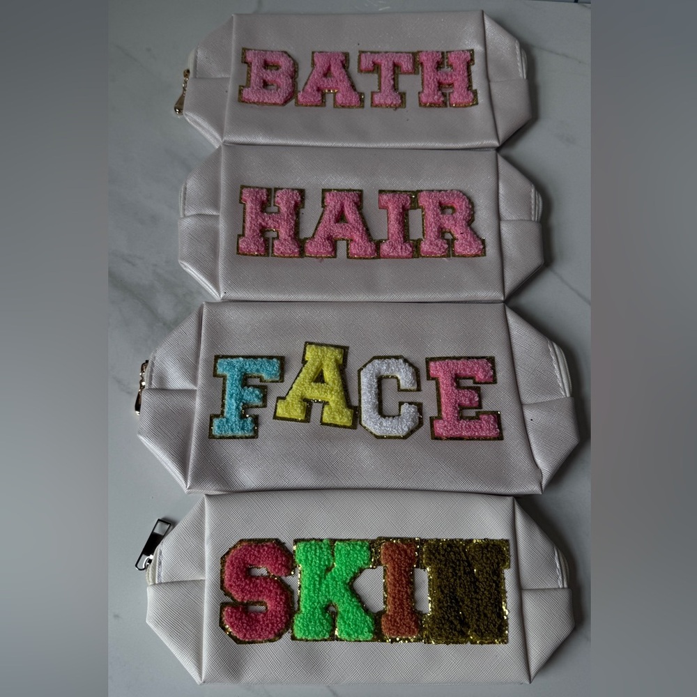 Set of 4 Cosmetic Bags with Colorful Lettering